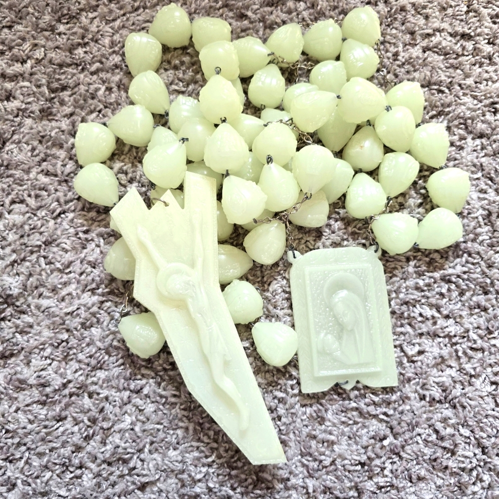 Large Luminous Wall Rosary, 158cm‎ Drop, 170mm Crucifix, Madonna Centerpiece.